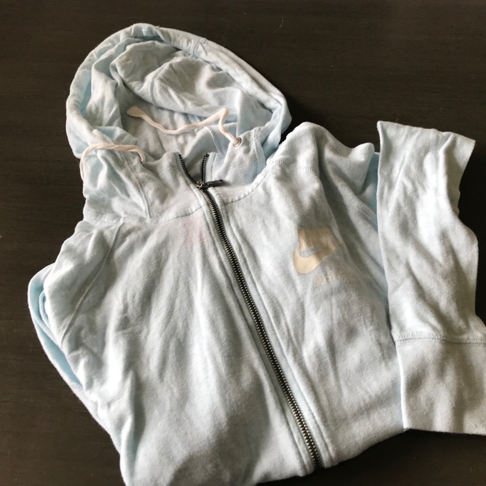 Never worn